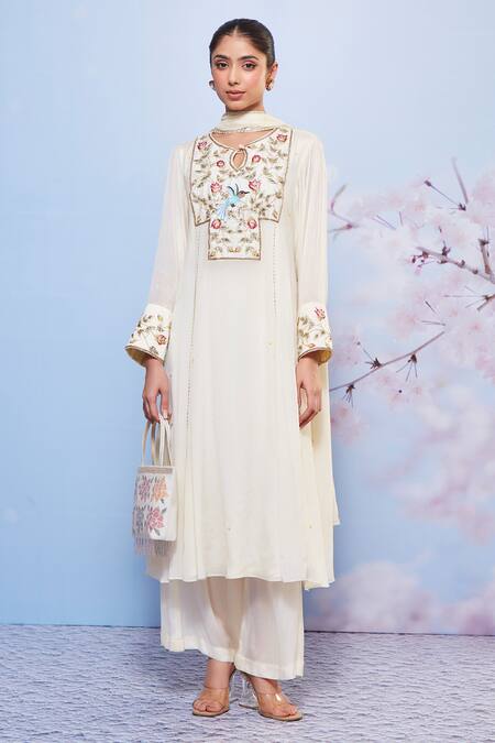Ajiesh Oberoi_Ivory Chiffon Embroidery Round Neck Floral Kurta Palazzo Set _Online_at_Aza_Fashions