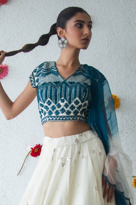 Shachi Sood White Chanderi, Organza Embroidery, Beads V-neck Thread And Lehenga Set Online at Aza Fashions Shachi Sood_White Chanderi, Organza Embroidery, Beads V-neck Thread And Lehenga Set _Online_at_Aza_Fashions