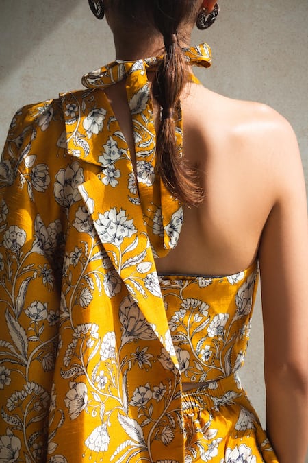 Shachi Sood_Yellow Silk Embroidery Open , Sweetheart Floral Print Blazer And Pant Set _Online_at_Aza_Fashions