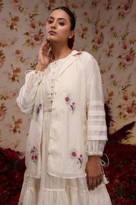Buy Vrinda By Pundrik Dubey Ivory Chanderi Silk Embroidered Floral Round Anarkali Jacket Set Online at Aza Fashions Buy_Vrinda By Pundrik Dubey_Ivory Chanderi Silk Embroidered Floral Round Anarkali Jacket Set_Online_at_Aza_Fashions