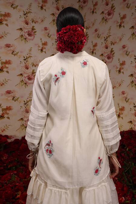 Buy_Vrinda By Pundrik Dubey_Ivory Chanderi Silk Embroidered Floral Round Anarkali Jacket Set