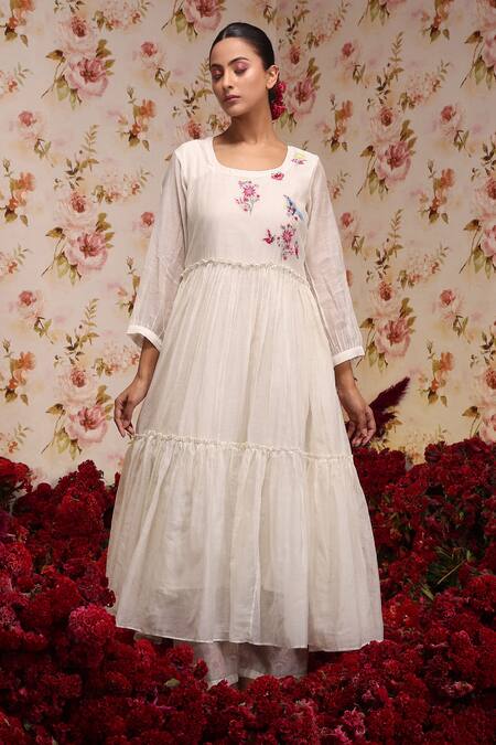 Buy Vrinda By Pundrik Dubey Ivory Chanderi Silk Embroidery Collared, Round Neck Anarkali Jacket Set Online at Aza Fashions Buy_Vrinda By Pundrik Dubey_Ivory Chanderi Silk Embroidery Collared, Round Neck Anarkali Jacket Set_Online_at_Aza_Fashions