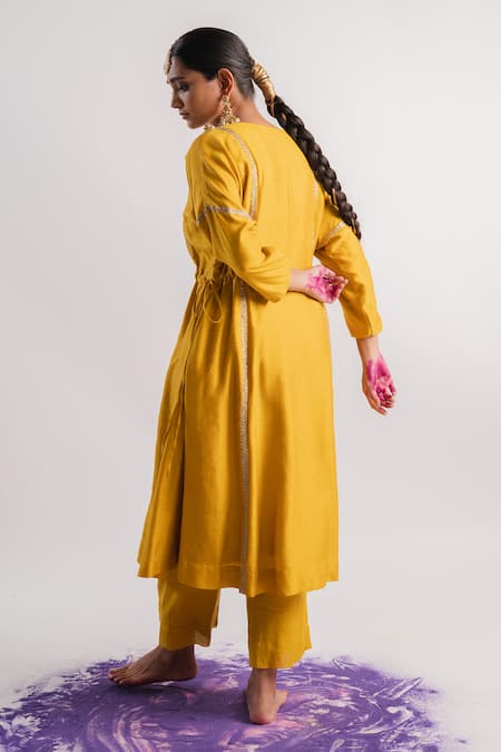 Tussah By Siddhi Shah Sequins Line Embroidered Kurta & Pant Set 