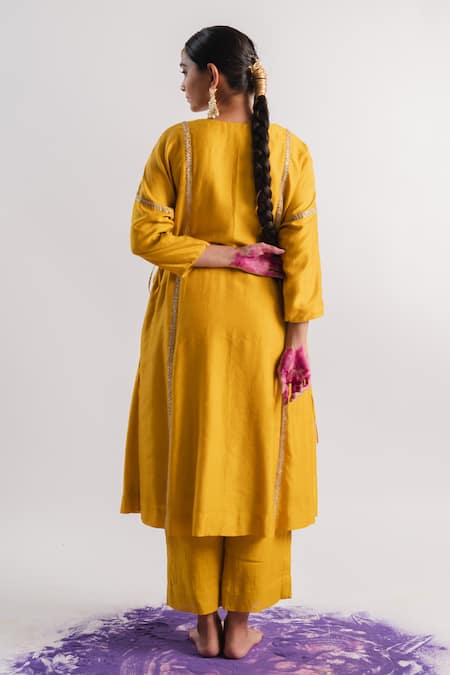 Shop_Tussah By Siddhi Shah_Yellow Silk, Tissue Embroidery Round Neck Sequins Line Kurta And Pant Set _Online_at_Aza_Fashions