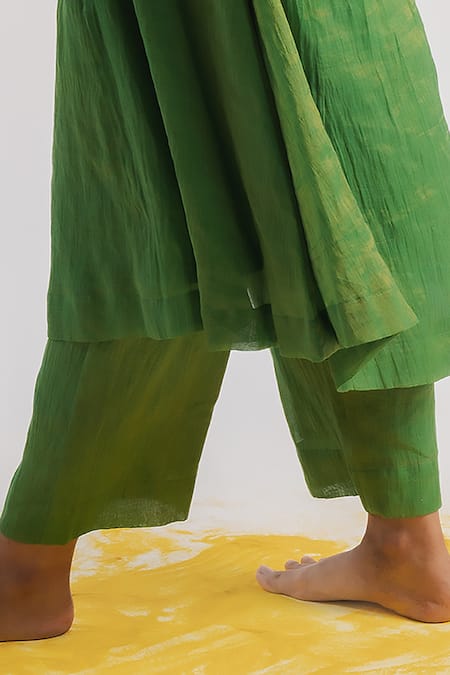 Shop_Tussah By Siddhi Shah_Green Tissue Sequins, Embroidery V-neck Kurta And Pant Set _Online_at_Aza_Fashions