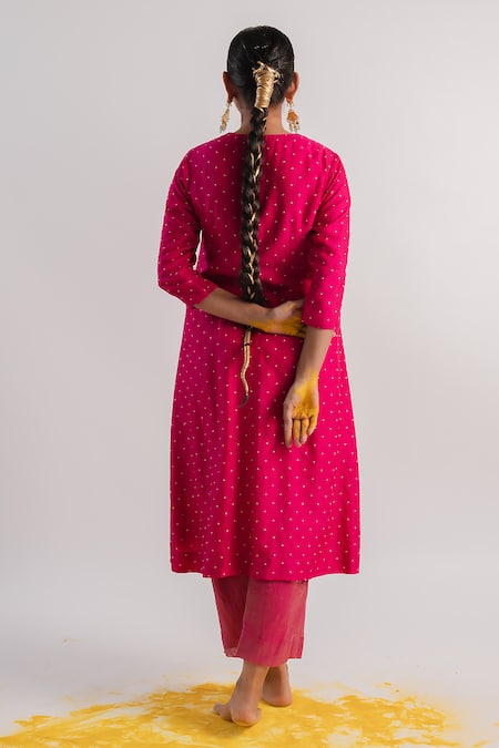 Tussah By Siddhi Shah Sequins Work Kurta & Pant Set 