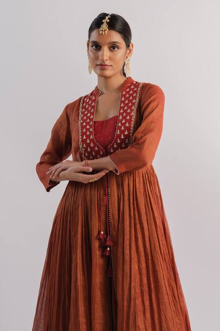 Shop Tussah By Siddhi Shah Orange Silk, Tissue, Chiffon Beads, Embroidery Round Gharara Set With Jacket Online at Aza Fashions Shop_Tussah By Siddhi Shah_Orange Silk, Tissue, Chiffon Beads, Embroidery Round Gharara Set With Jacket _Online_at_Aza_Fashions