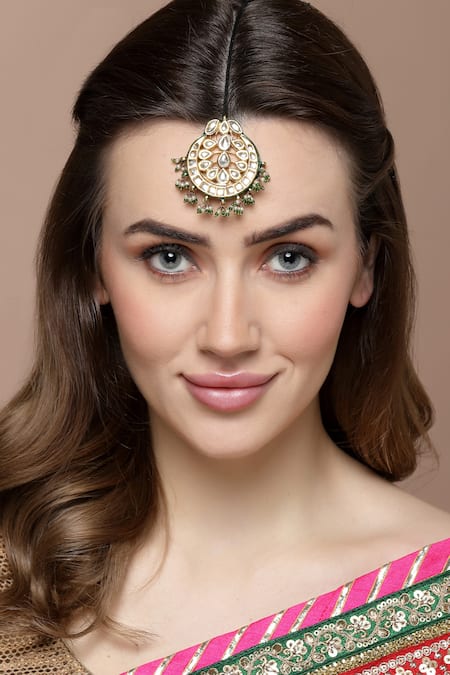 Dugran By Dugristyle Pearl & Kundan Embellished Maangtikka 