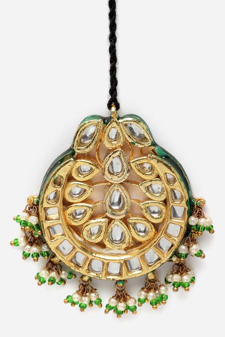 Buy Dugran By Dugristyle Green Pearl And Kundan Embellished Maangtikka Online at Aza Fashions Buy_Dugran By Dugristyle_Green Pearl And Kundan Embellished Maangtikka _Online_at_Aza_Fashions