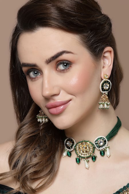 Dugran By Dugristyle Floral Kundan Embellished Necklace Set 