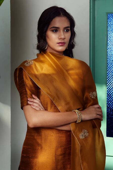 Buy Weaver Story Yellow Silk, Organza, Handloom Cotton Kurta Set With Zardozi Work Dupatta Online at Aza Fashions Buy_Weaver Story_Yellow Silk, Organza, Handloom Cotton Kurta Set With Zardozi Work Dupatta _Online_at_Aza_Fashions