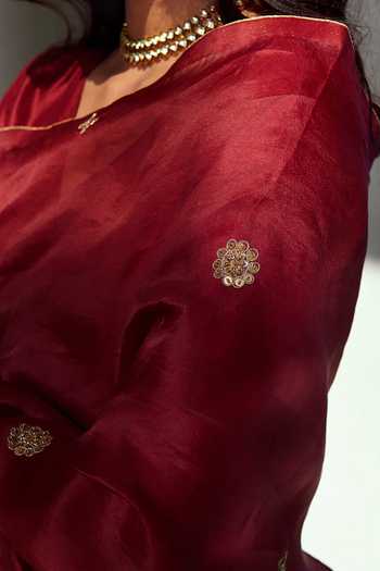 Weaver Story_Maroon Silk, Organza Zari, Embroidery V-neck Kurta Set With Zardozi Dupatta_Online_at_Aza_Fashions
