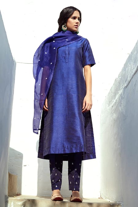 Shop_Weaver Story_Blue Silk, Organza, Handloom Cotton Embroidery, Sequins Kurta Set With Dupatta _at_Aza_Fashions