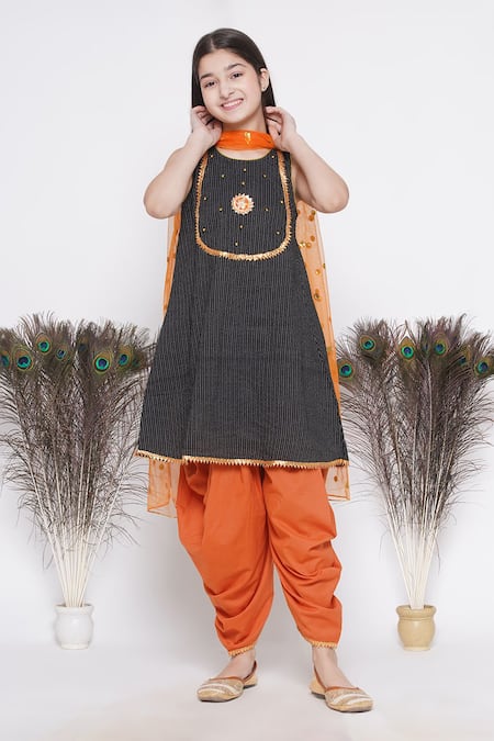 Little Bansi_Black Cotton, Chiffon Embroidery Thread Kurta Salwar Set _Online_at_Aza_Fashions