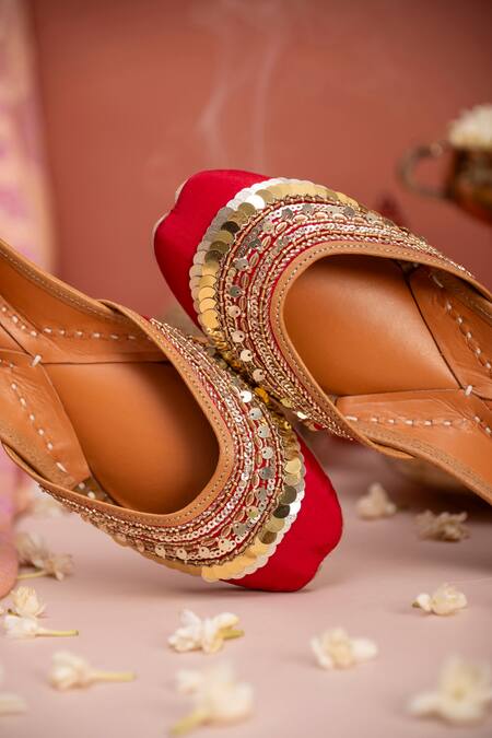 House Of Vian_Red Zarina Embellished Juttis _Online_at_Aza_Fashions
