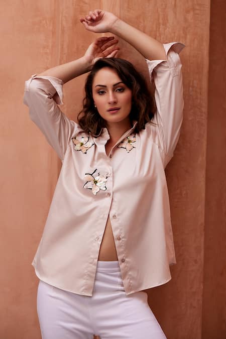 Buy_Palak Khandelwal_White Cotton Sequins, Pearls Collared Embroidered Shirt _Online_at_Aza_Fashions