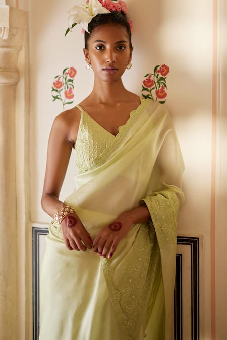 Punit Balana Green Chanderi Silk, Organza Embroidery V-neck Floral Resham Saree Set Online at Aza Fashions Punit Balana_Green Chanderi Silk, Organza Embroidery V-neck Floral Resham Saree Set _Online_at_Aza_Fashions