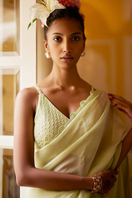 Shop Punit Balana Green Chanderi Silk, Organza Embroidery V-neck Floral Resham Saree Set Online at Aza Fashions Shop_Punit Balana_Green Chanderi Silk, Organza Embroidery V-neck Floral Resham Saree Set _Online_at_Aza_Fashions