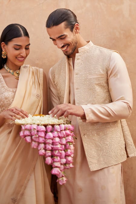 Punit Balana Embroidered Bundi & Kurta Set 