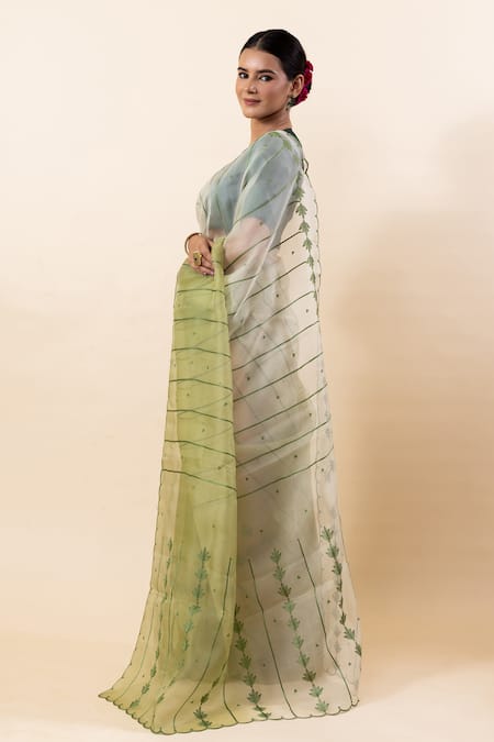 Buy_Taba Kashi By Artika Shah_Green Kora Scallop Border Saree With Running Blouse _Online_at_Aza_Fashions