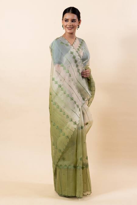 Taba Kashi By Artika Shah_Green Kora Scallop Border Saree With Running Blouse _at_Aza_Fashions