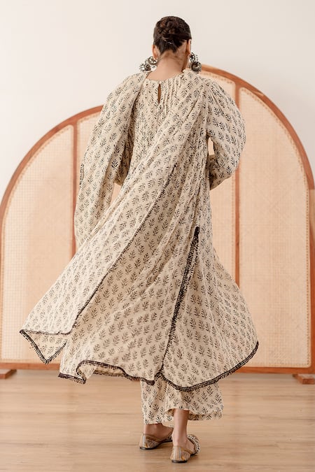 Gulabo Jaipur Abaya Floral Print Anarkali Pant Set 