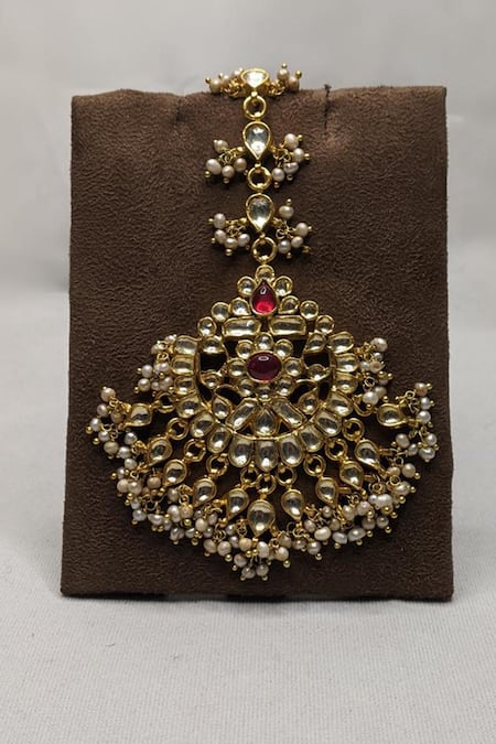 Vinanti Manji Designer Jewellery Kundan Chandbali Maangtikka 