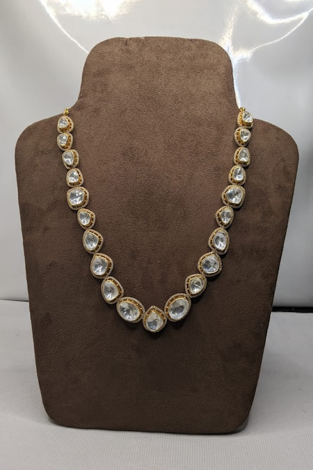 Vinanti Manji Designer Jewellery Studded Necklace 