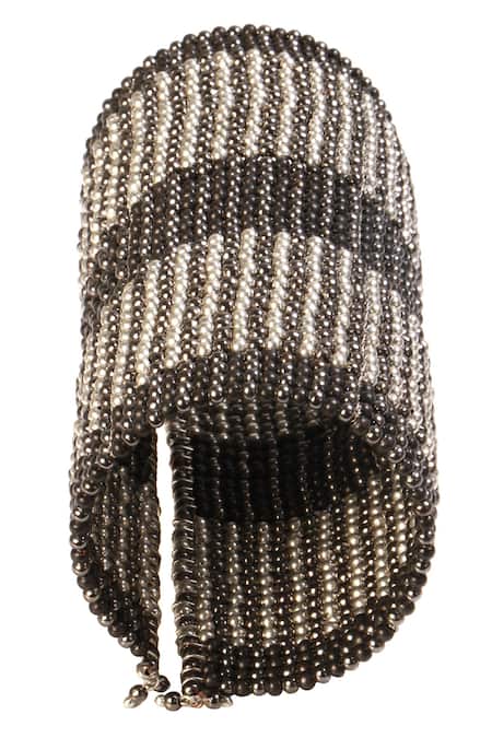 Shop Vaidaan Gold Plated Bead Ibtida Cuff - Single Pc at Aza Fashions Shop_Vaidaan_Gold Plated Bead Ibtida Cuff - Single Pc _at_Aza_Fashions