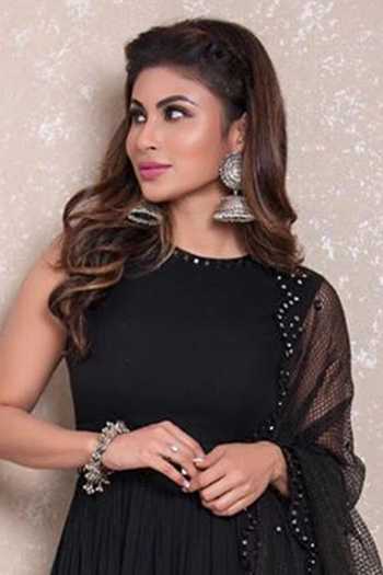 Sangeeta Boochra Bead Drop Bangle 