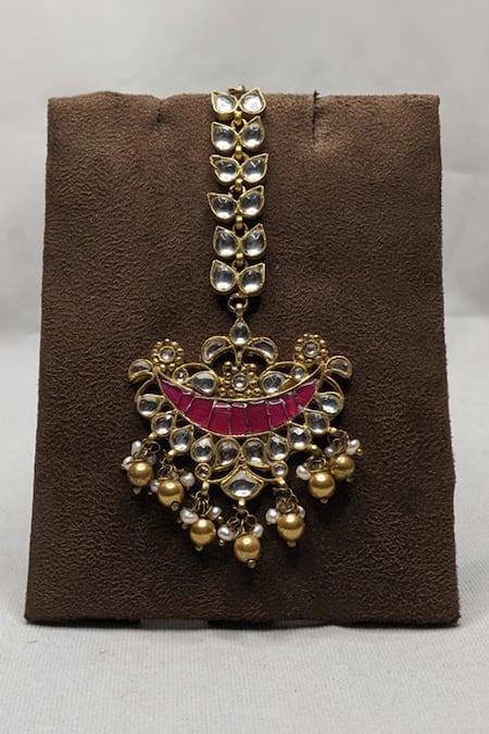 Vinanti Manji Designer Jewellery Crescent Moon Motif Maangtikka 