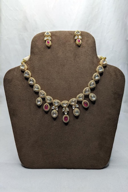 Vinanti Manji Designer Jewellery Stone Embellished Necklace Set 