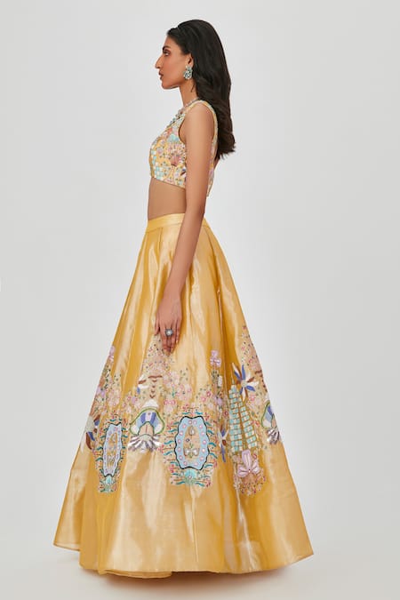Shop Aisha Rao Yellow Tissue, Chiffon Nasima Floral Bloom Applique 10 Kali Bridal Lehenga Set Online at Aza Fashions Shop_Aisha Rao_Yellow Tissue, Chiffon Nasima Floral Bloom Applique 10 Kali Bridal Lehenga Set _Online_at_Aza_Fashions