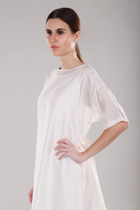 Buy_Dhi_White Chanderi Silk Embroidery Round Neck Dress _Online_at_Aza_Fashions