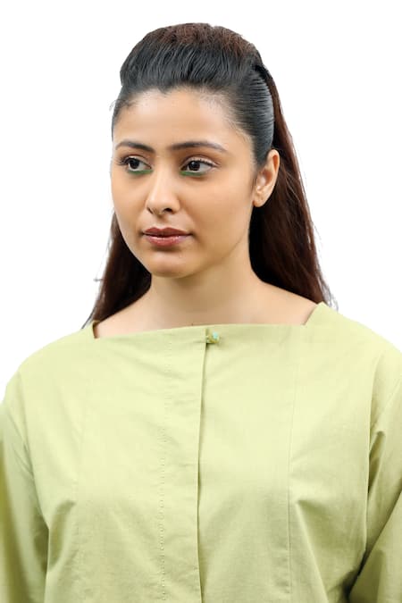 Dhi_Green Cotton Square Neck Organic Plain Top _Online_at_Aza_Fashions
