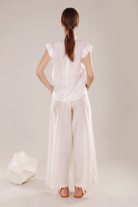 Shop Dhi White Chanderi Silk Round Neck Solid High Top at Aza Fashions Shop_Dhi_White Chanderi Silk Round Neck Solid High Top _at_Aza_Fashions