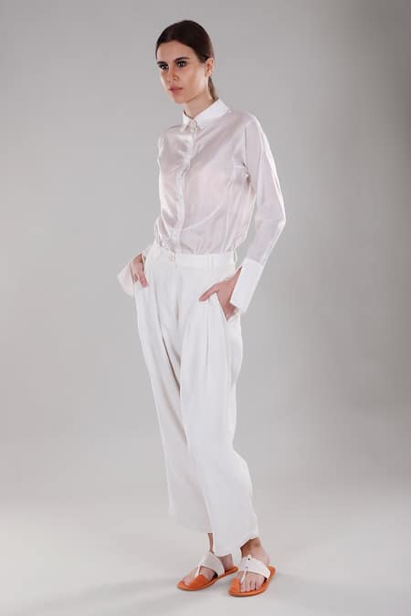 Dhi White Handloom Cotton Pleated Trouser 