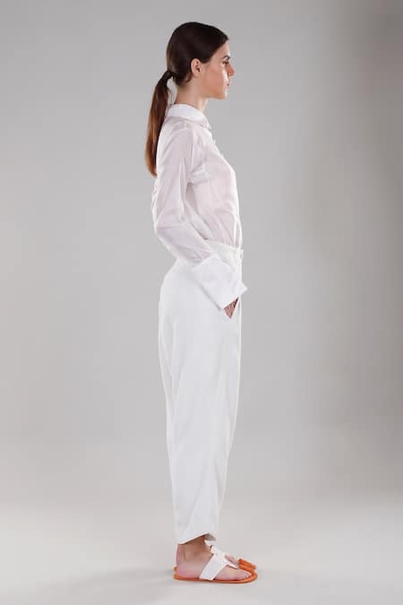 Dhi White Handloom Cotton Pleated Trouser Online at Aza Fashions Dhi_White Handloom Cotton Pleated Trouser _Online_at_Aza_Fashions