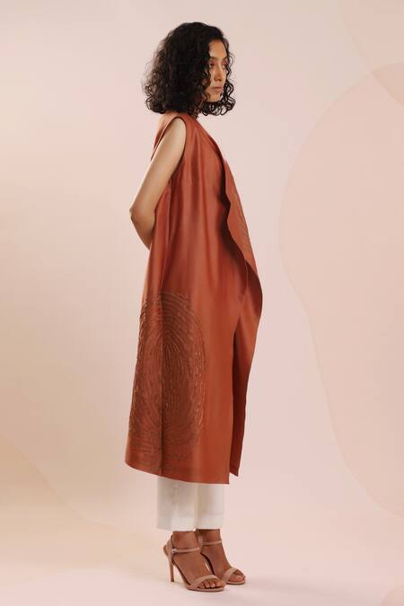Dhi_Brown Chanderi Embroidery Shawl Neck Abstract Overlay _at_Aza_Fashions