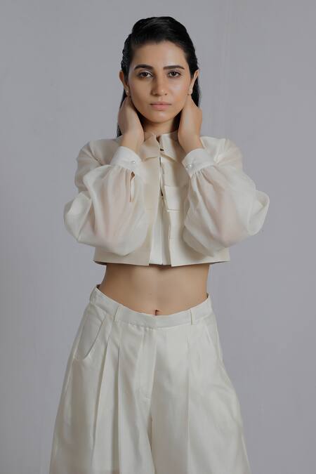 Buy_Dhi_White Chanderi Silk Open Neck Box Pleat Cropped Shrug _Online_at_Aza_Fashions