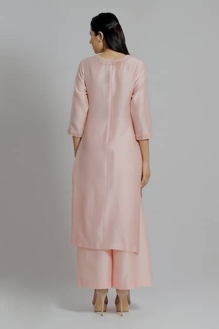 Shop_Dhi_Pink Chanderi Silk Embroidered Thread Round Kurta _at_Aza_Fashions