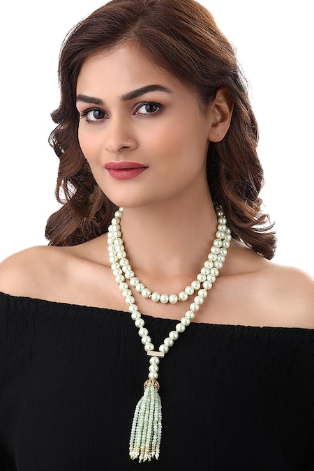 Mid-Century Triple Strand Cultured Pearl Necklace in #505067 – Beladora