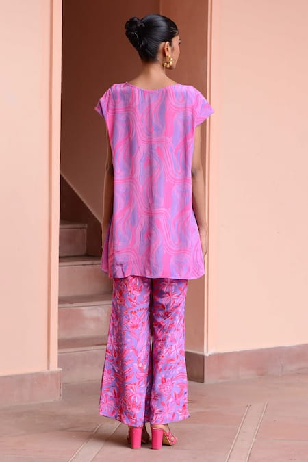 Shop_Rishi and Vibhuti_Pink Crepe Embroidery Round Neck Berry Bliss Top And Pant Co-ord Set _at_Aza_Fashions
