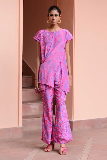 Buy_Rishi and Vibhuti_Pink Crepe Embroidery Round Neck Berry Bliss Top And Pant Co-ord Set _Online_at_Aza_Fashions