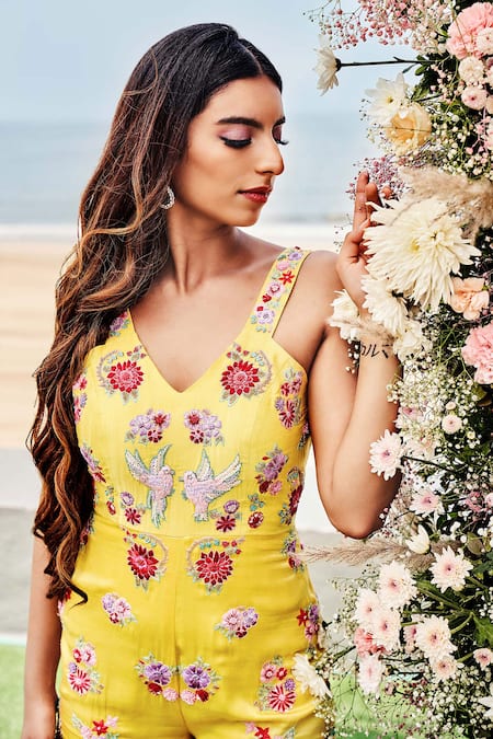 Sanjana Thakur Yellow Silk Embroidery, Sequins V-neck Floral Zardozi Jumpsuit at Aza Fashions Sanjana Thakur_Yellow Silk Embroidery, Sequins V-neck Floral Zardozi Jumpsuit _at_Aza_Fashions