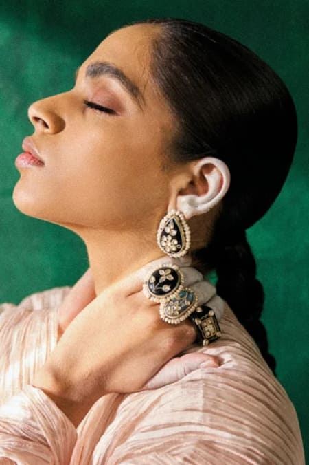 Sangeeta Boochra X Payal Singhal Nysa Stone Studded Ring 