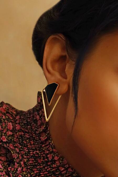 Varnika Arora Gold Plated Stones Geometric Earrings 