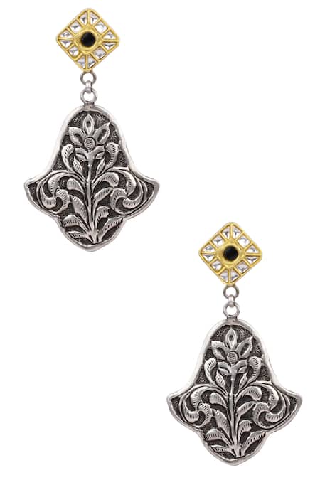 Sangeeta Boochra X Payal Singhal Nisa Handcrafted Earrings 