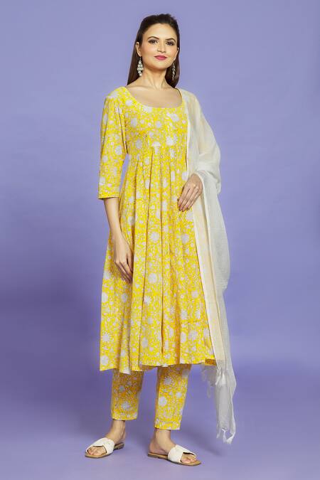 Shop Naintara Bajaj Yellow Cotton Round Neck Floral Block Print Anarkali Pant Set Shop_Naintara Bajaj_Yellow Cotton Round Neck Floral Block Print Anarkali Pant Set