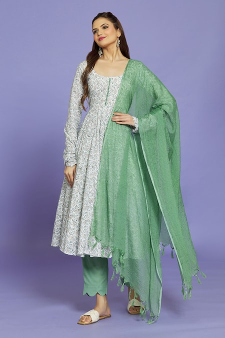 Samyukta Singhania Paisley Print Anarkali Pant Set 